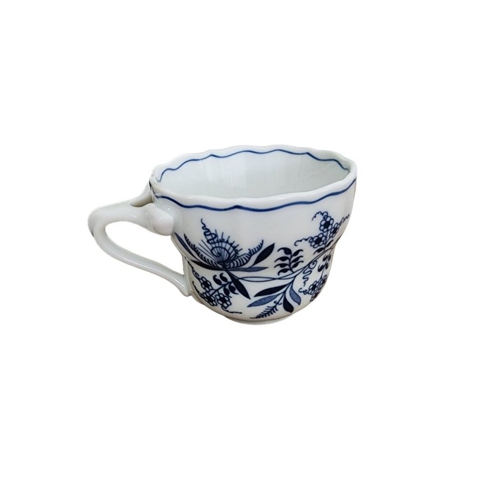 Blue Danube Japan Flat Tea Cup + Saucer Set - Picture 2 of 6